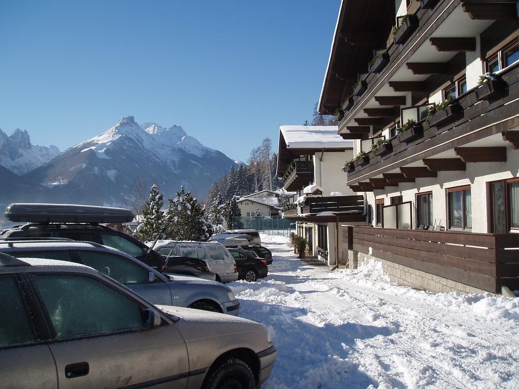 Aparthotel Ferienland Stubai à Fulpmes Extérieur photo