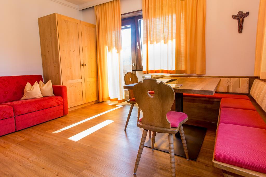 Aparthotel Ferienland Stubai à Fulpmes Chambre photo
